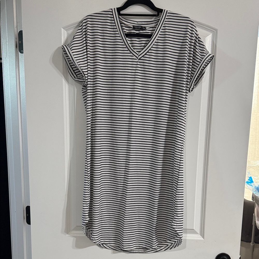 SHEIN Black and White Striped Midi Dress